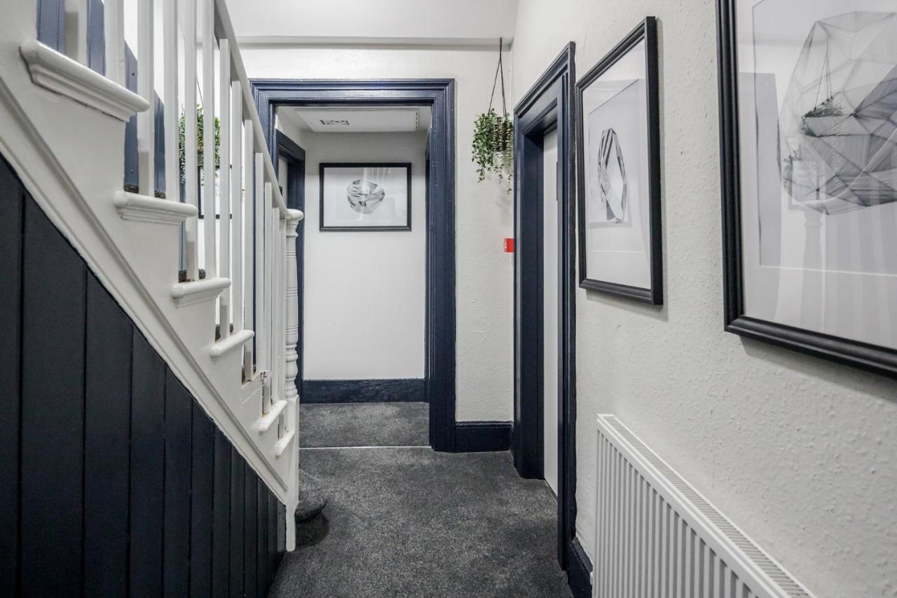 The Bill Nicholson Pub Hotel Londen Buitenkant foto